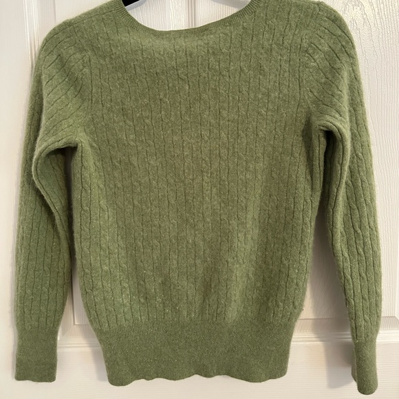 Saks Cashmere Sweater - Picture 4 of 5